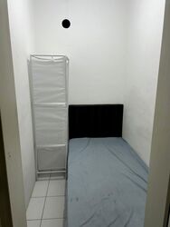 The Esparis (D18), Condominium #573172761